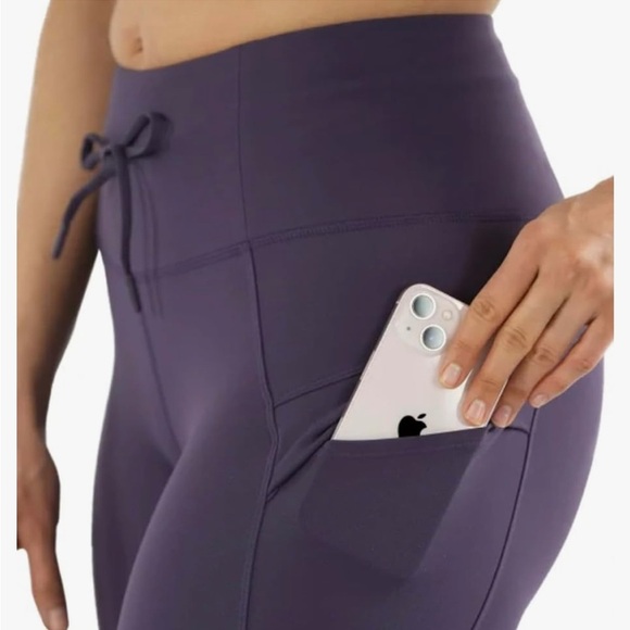 NWT Spyder Active Sport - Women's High-Waisted Slim-Fit Pants purple - Picture 3 of 4